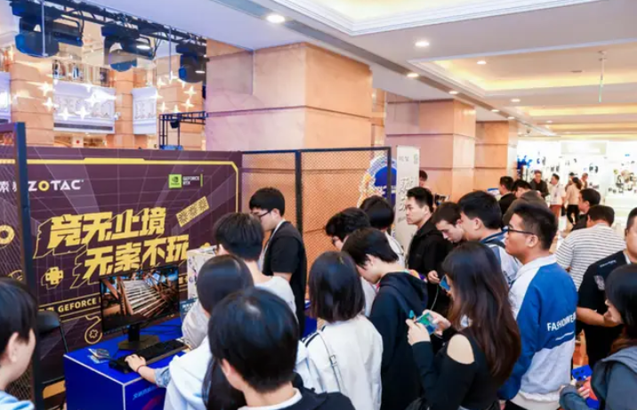 上海电竞新生态 打通虚拟与现实消费链